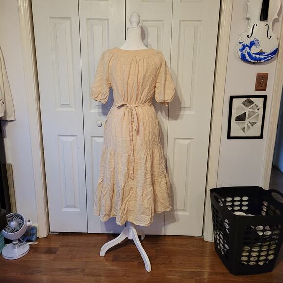 Evereve Carley Textured Tiered Square Neck Tie Waist Midi Dress Cream Womens S - Picture 3 of 9